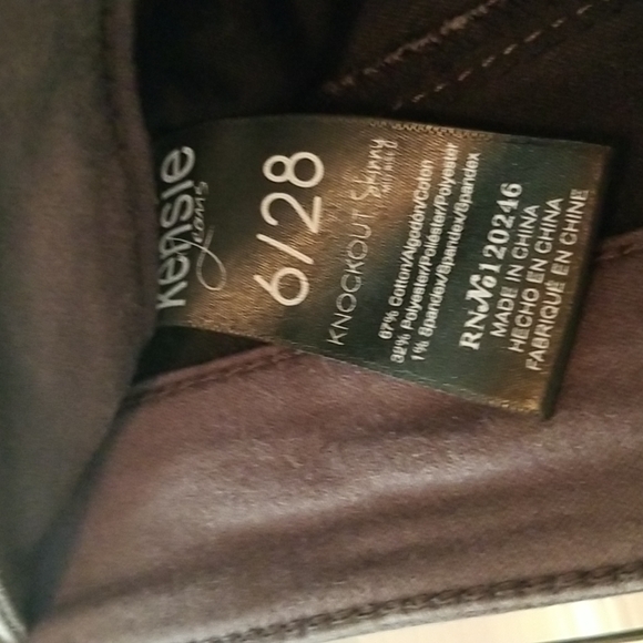 👖SKINNY JEANS 👖 - Picture 4 of 4